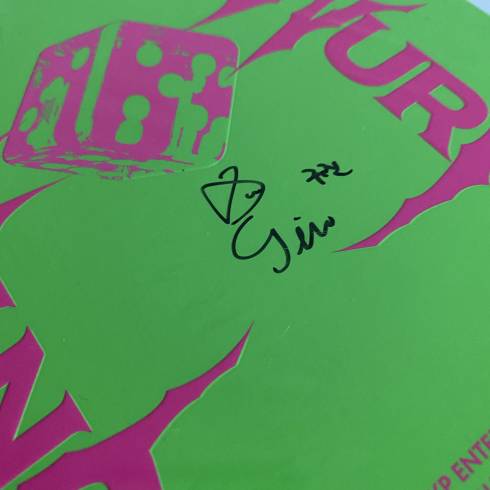 NMIXX KYUJIN SIGNED 2ND SINGLE ALBUM 'ENTWURF' (SEALED)